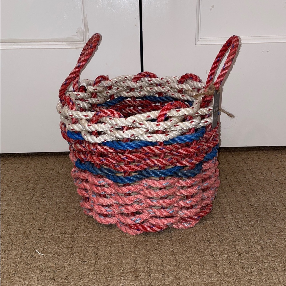 Lobster Rope Basket NWT